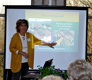 Extension Master Gardeners speaker at Healthy Yards Expo