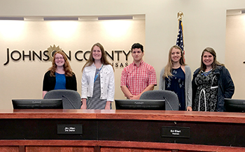 4-H youth at Johnson County BOCC meeting