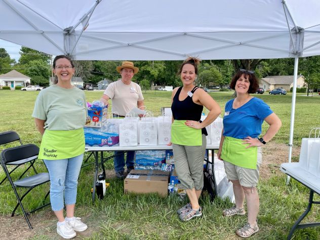 Extension Master Naturalist Volunteers at Wonders of Discovery Event 